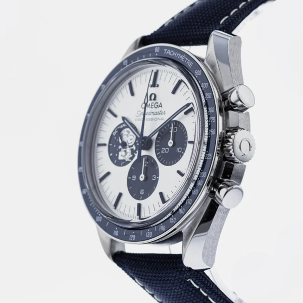 Omega Speedmaster Snoopy Replica